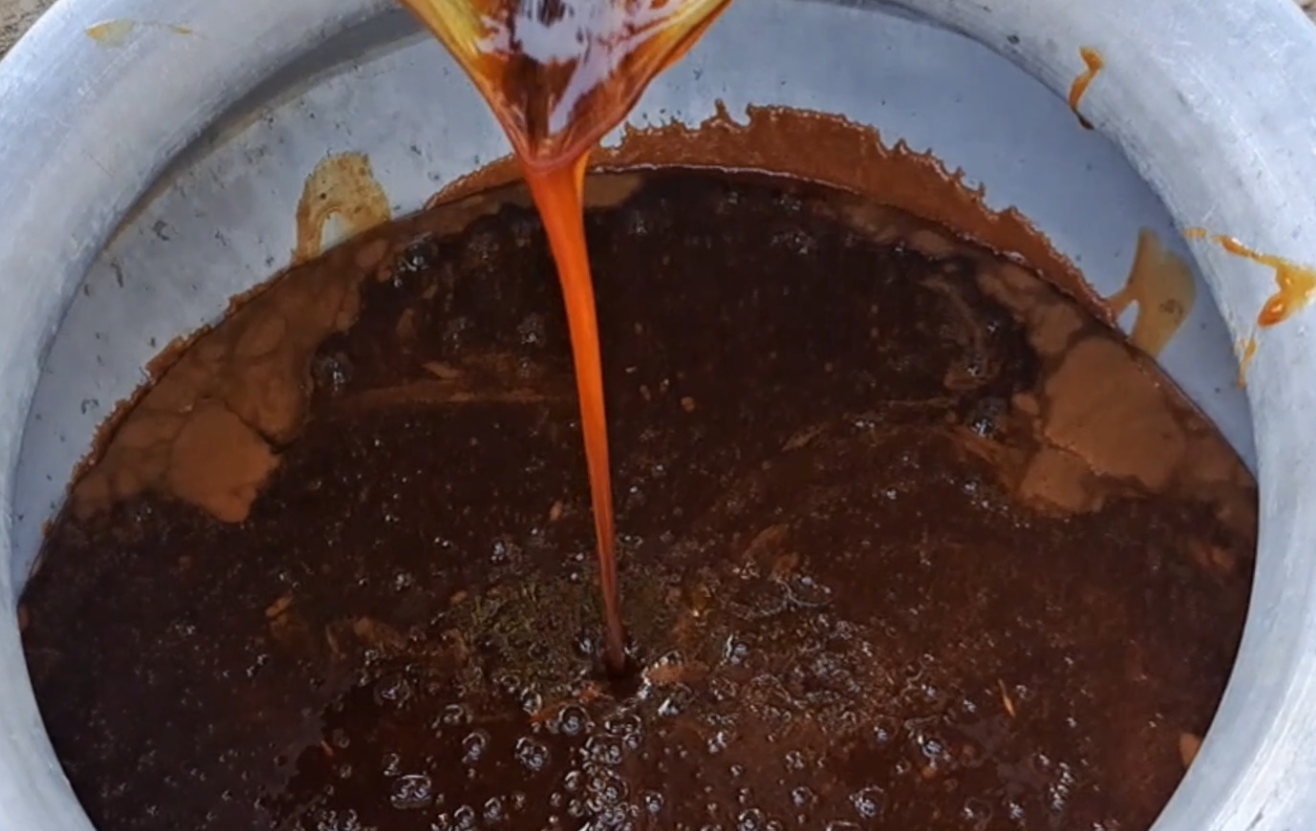 খেজুরের গুড়